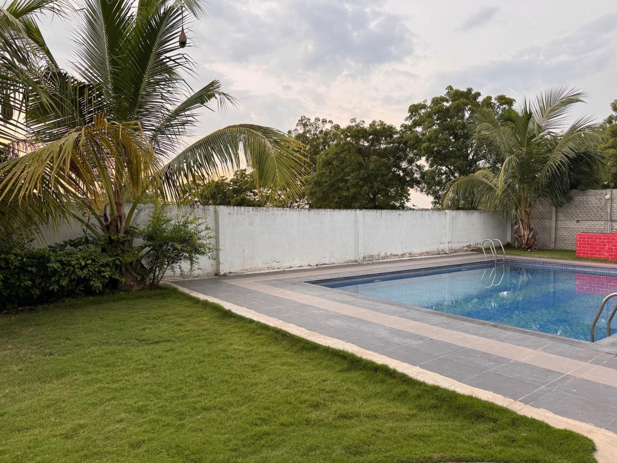Serene Farms By Guildstone Stays Venkatapur Exterior photo
